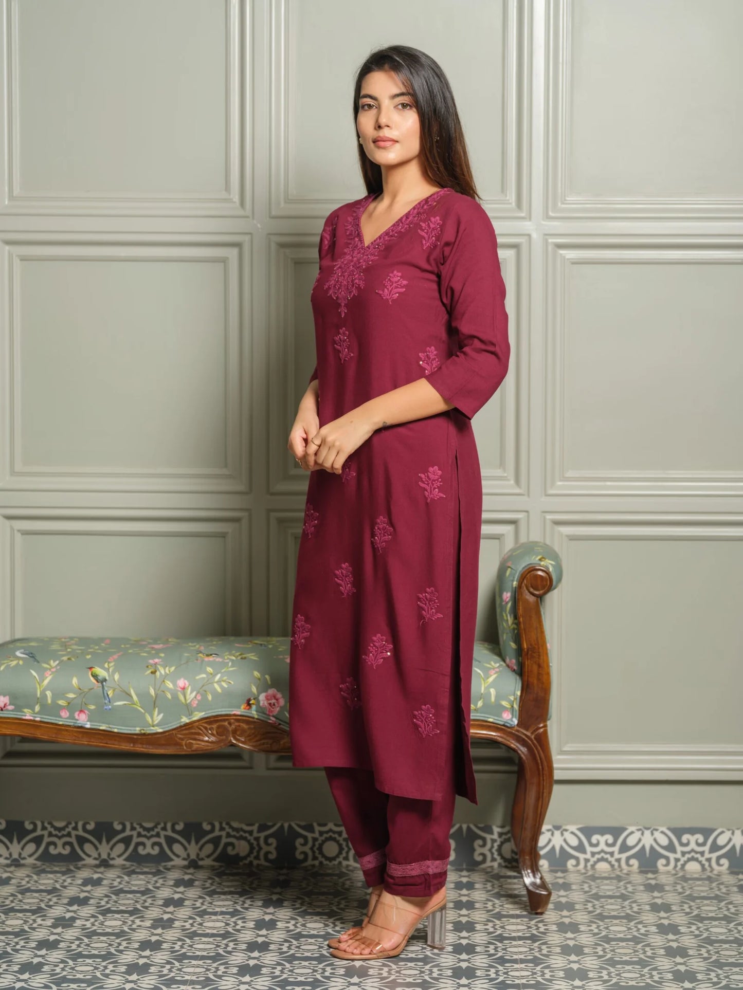 Elegant Chikankari Embroidered Cotton Kurti Set