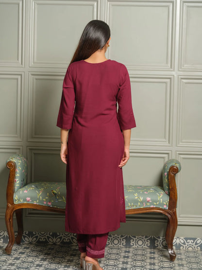 Elegant Chikankari Embroidered Cotton Kurti Set