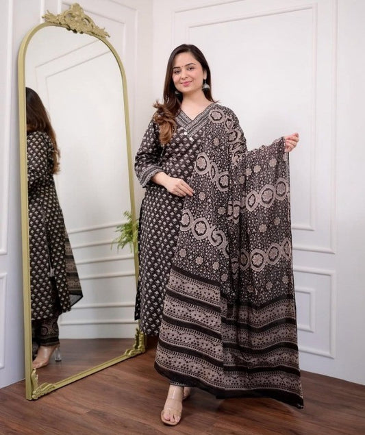 Elegant Black Ajrak Printed Cotton Suit with Dupatta – Traditional Ethnic Wear